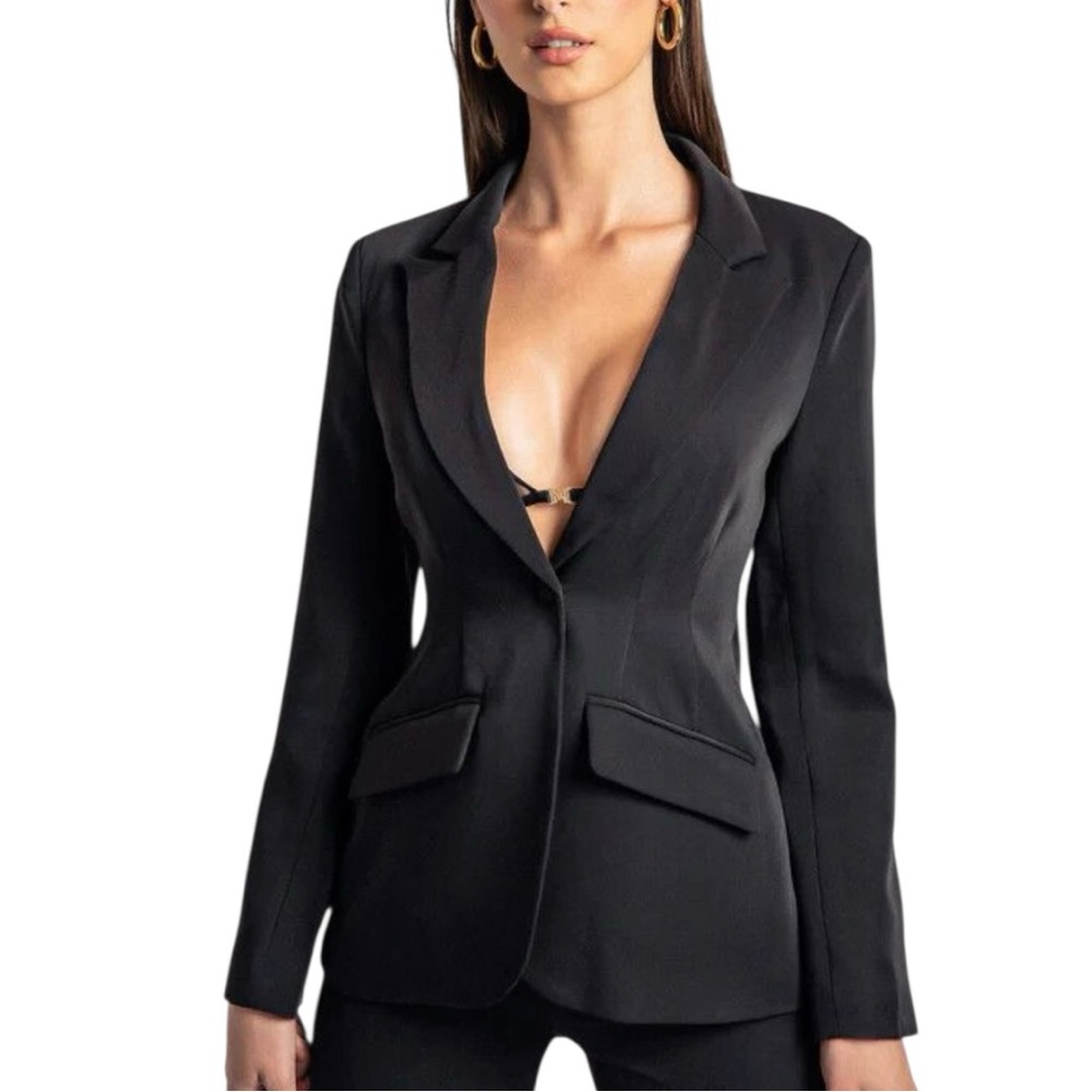 Meshki Helda Fitted Cinch Waist Blazer